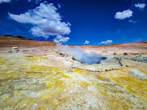 Hot wells 5000 m, Bolivia