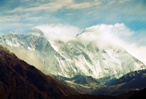 Storm on Everest and Lhotse