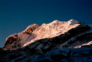 Lobuche East